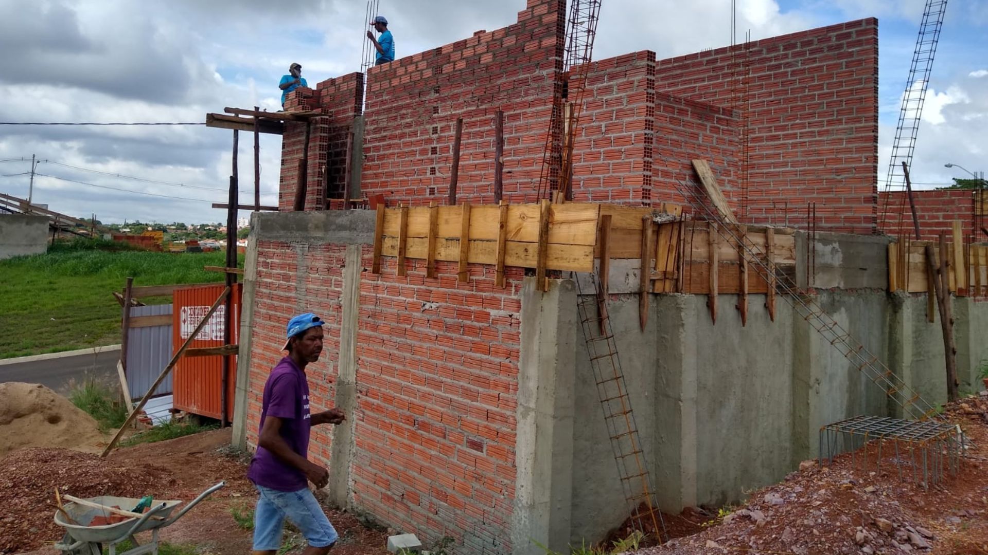 Projeto estrutural Dhama Piracicaba desenvolvido pela Enrisa Engenharia. Residência em condomínio com estrutura segura e eficiente.